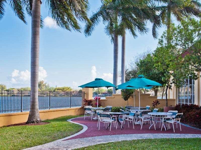 Hotel La Quinta By Wyndham Ft. Lauderdale Airport Hollywood Exterior foto